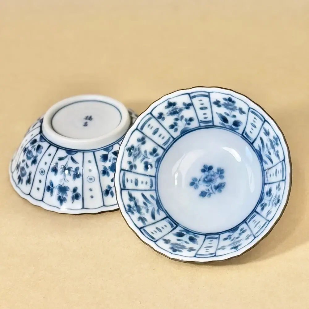 Japanese Tachikichi Blue White Mino Ware Porcelain Bowl Set, 2 Medium + 2 Small